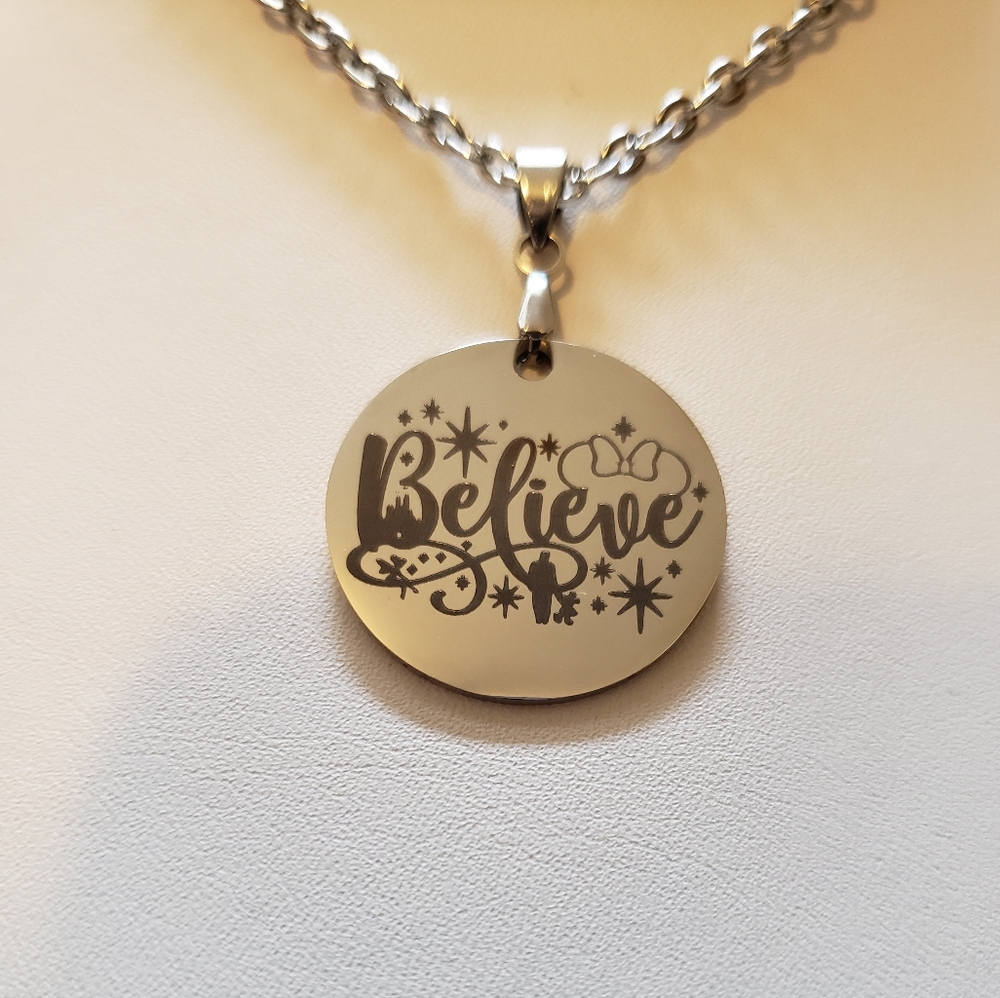 "Minnie Mouse Believe" Pendant Necklace
